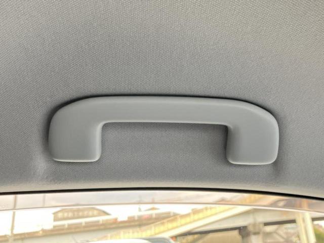 プリウス Ｓツーリングセレクションブラックエディション　ディスプレイオーディオ＋ナビ／衝突安全装置／シートヒーター　前席／車線逸脱防止支援システム／シート　合皮／ヘッドランプ　ＬＥＤ／Ｂｌｕｅｔｏｏｔｈ接続／ＥＴＣ／ＥＢＤ付ＡＢＳ　衝突被害軽減システム（44枚目）