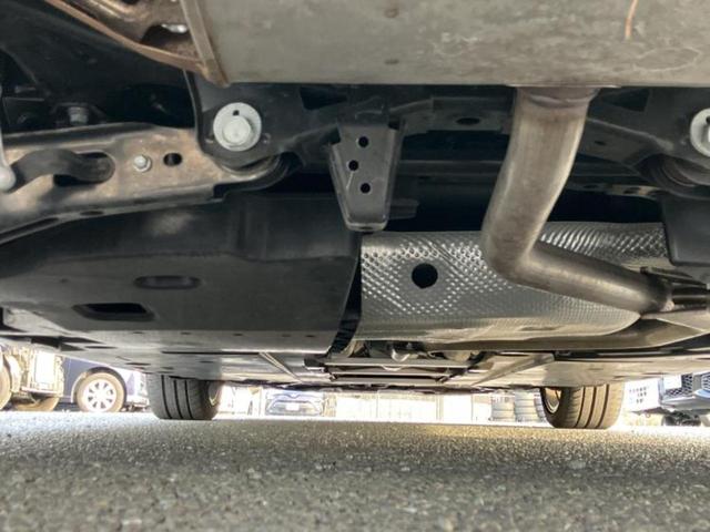 プリウス Ｓツーリングセレクションブラックエディション　ディスプレイオーディオ＋ナビ／衝突安全装置／シートヒーター　前席／車線逸脱防止支援システム／シート　合皮／ヘッドランプ　ＬＥＤ／Ｂｌｕｅｔｏｏｔｈ接続／ＥＴＣ／ＥＢＤ付ＡＢＳ　衝突被害軽減システム（47枚目）