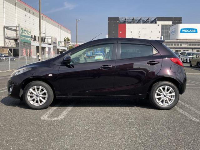 デミオ １３Ｃ－Ｖスマートエディション２　純正　ＳＤナビ／ドライブレコーダー　前後／Ｂｌｕｅｔｏｏｔｈ接続／ＥＢＤ付ＡＢＳ／ワンセグＴＶ／エアバッグ　運転席／エアバッグ　助手席／アルミホイール　社外　１４インチ／パワーウインドウ　ドラレコ（2枚目）