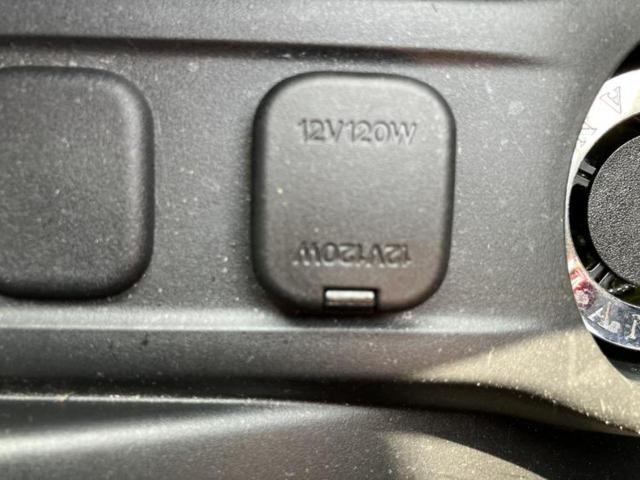 デミオ １３Ｃ－Ｖスマートエディション２　純正　ＳＤナビ／ドライブレコーダー　前後／Ｂｌｕｅｔｏｏｔｈ接続／ＥＢＤ付ＡＢＳ／ワンセグＴＶ／エアバッグ　運転席／エアバッグ　助手席／アルミホイール　社外　１４インチ／パワーウインドウ　ドラレコ（31枚目）