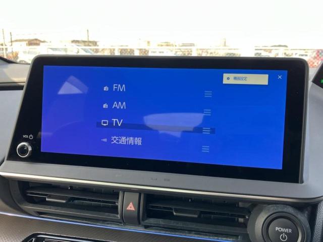 プリウス Ｚ　新品タイヤ／保証書／ディスプレイオーディオ＋ナビ１２．３インチ／デジタルインナーミラー／トヨタセーフティセンス／シートヒーター　前席／パノラミックビューモニター／車線逸脱防止支援システム　全周囲カメラ（10枚目）