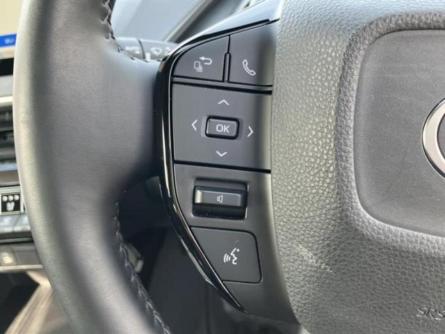 プリウス Ｚ　新品タイヤ／保証書／ディスプレイオーディオ＋ナビ１２．３インチ／デジタルインナーミラー／トヨタセーフティセンス／シートヒーター　前席／パノラミックビューモニター／車線逸脱防止支援システム　全周囲カメラ（30枚目）