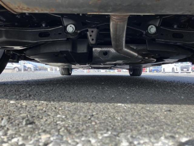 プリウス Ｚ　新品タイヤ／保証書／ディスプレイオーディオ＋ナビ１２．３インチ／デジタルインナーミラー／トヨタセーフティセンス／シートヒーター　前席／パノラミックビューモニター／車線逸脱防止支援システム　全周囲カメラ（46枚目）