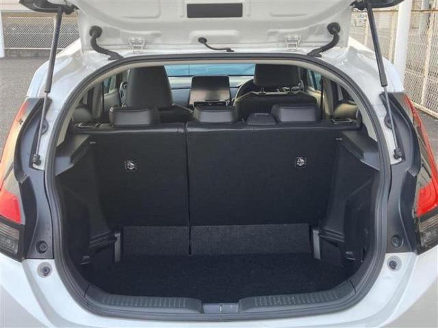 アクア Z 新品タイヤ/ディスプレイオーディオ/衝突安全装置/シートヒーター 前席/パノラミックビューモニター/車線逸脱防止支援システム/シート ハーフレザー/ドライブレコーダー 前後/ヘッドランプ LED(7枚目)