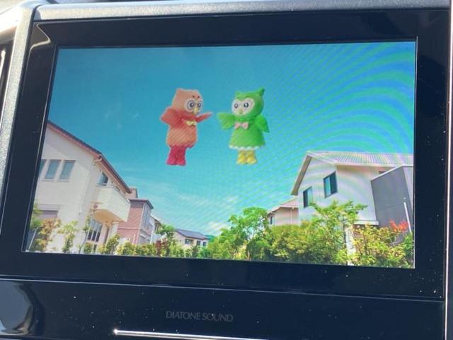 フォレスター ４ＷＤプレミアム　保証書／純正　８インチ　ＳＤナビ／デジタルインナーミラー／車線逸脱防止支援システム／ドライブレコーダー　社外／ヘッドランプ　ＬＥＤ／ＵＳＢジャック／Ｂｌｕｅｔｏｏｔｈ接続／ＥＴＣ／横滑り防止装置（12枚目）