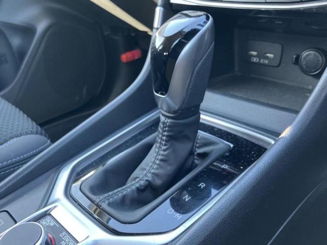 フォレスター ４ＷＤプレミアム　保証書／純正　８インチ　ＳＤナビ／デジタルインナーミラー／車線逸脱防止支援システム／ドライブレコーダー　社外／ヘッドランプ　ＬＥＤ／ＵＳＢジャック／Ｂｌｕｅｔｏｏｔｈ接続／ＥＴＣ／横滑り防止装置（18枚目）