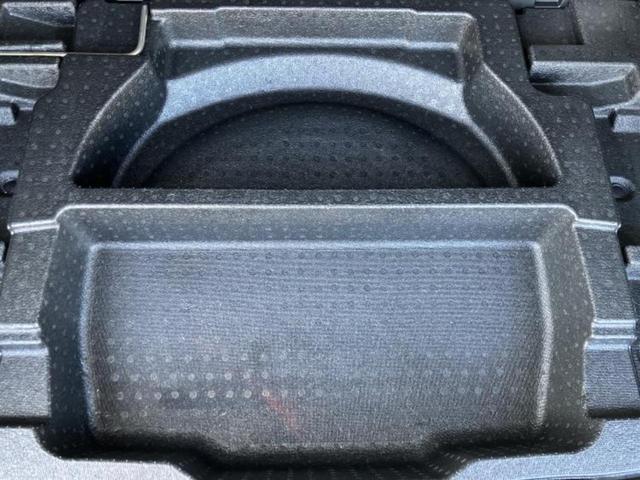 フォレスター ４ＷＤプレミアム　保証書／純正　８インチ　ＳＤナビ／デジタルインナーミラー／車線逸脱防止支援システム／ドライブレコーダー　社外／ヘッドランプ　ＬＥＤ／ＵＳＢジャック／Ｂｌｕｅｔｏｏｔｈ接続／ＥＴＣ／横滑り防止装置（25枚目）