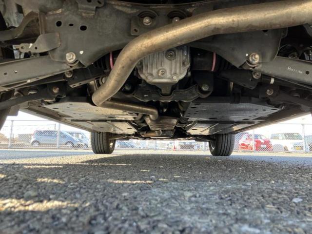 フォレスター ４ＷＤプレミアム　保証書／純正　８インチ　ＳＤナビ／デジタルインナーミラー／車線逸脱防止支援システム／ドライブレコーダー　社外／ヘッドランプ　ＬＥＤ／ＵＳＢジャック／Ｂｌｕｅｔｏｏｔｈ接続／ＥＴＣ／横滑り防止装置（48枚目）