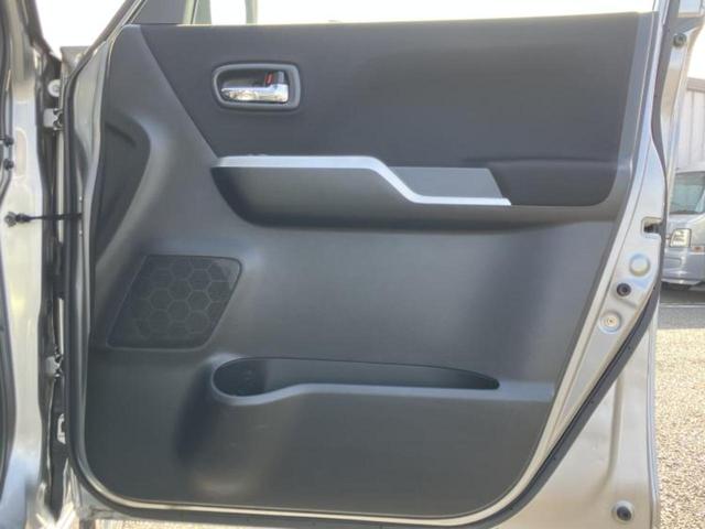 ソリオバンディット バンディットハイブリッドＭＶ　新品タイヤ／保証書／純正　ＳＤナビ／デュアルカメラブレーキサポート（スズキ）／電動スライドドア／シートヒーター／ヘッドランプ　ＨＩＤ／Ｂｌｕｅｔｏｏｔｈ接続／ＥＴＣ／ＥＢＤ付ＡＢＳ　ワンオーナー（20枚目）