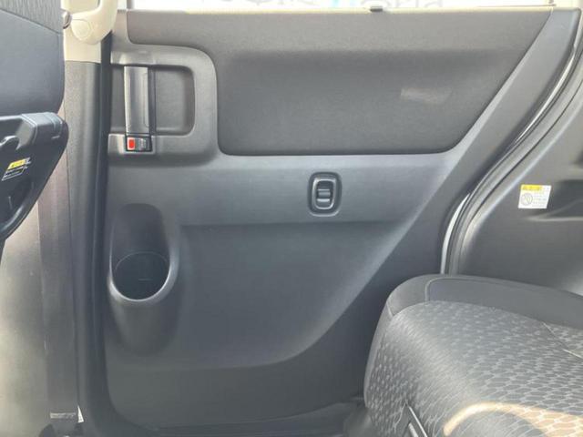 ソリオバンディット バンディットハイブリッドＭＶ　新品タイヤ／保証書／純正　ＳＤナビ／デュアルカメラブレーキサポート（スズキ）／電動スライドドア／シートヒーター／ヘッドランプ　ＨＩＤ／Ｂｌｕｅｔｏｏｔｈ接続／ＥＴＣ／ＥＢＤ付ＡＢＳ　ワンオーナー（21枚目）