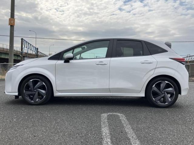 オーラ Ｇレザーエディション　新品タイヤ／ＢＯＳＥ／保証書／純正　ＳＤナビ／インテリジェントルームミラー／エマージェンシーブレーキ／シートヒーター　前席／全方位モニター／車線逸脱防止支援システム／シート　合皮／プロパイロット（2枚目）