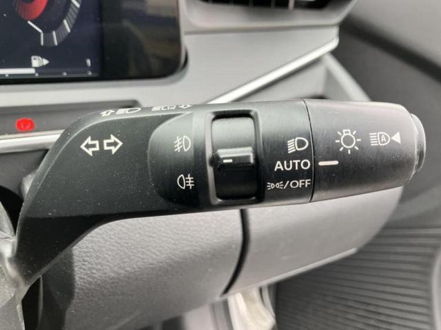 オーラ Ｇレザーエディション　新品タイヤ／ＢＯＳＥ／保証書／純正　ＳＤナビ／インテリジェントルームミラー／エマージェンシーブレーキ／シートヒーター　前席／全方位モニター／車線逸脱防止支援システム／シート　合皮／プロパイロット（15枚目）