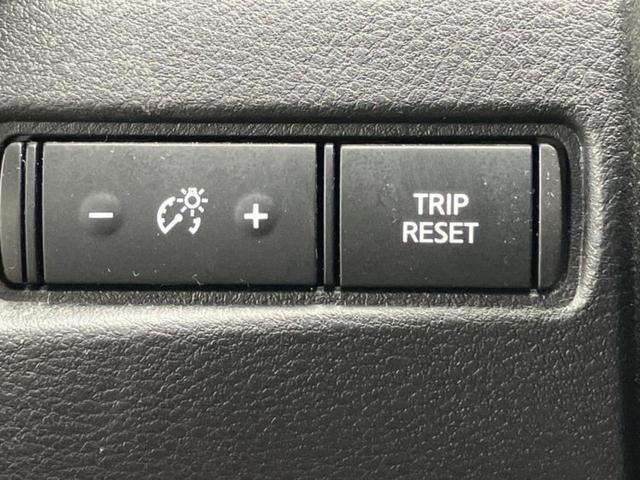 オーラ Ｇレザーエディション　新品タイヤ／ＢＯＳＥ／保証書／純正　ＳＤナビ／インテリジェントルームミラー／エマージェンシーブレーキ／シートヒーター　前席／全方位モニター／車線逸脱防止支援システム／シート　合皮／プロパイロット（30枚目）