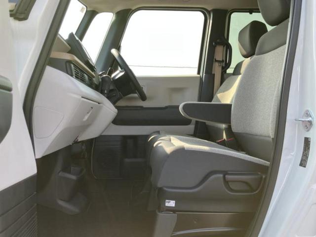 N-BOX ヒョウジュン 保証書/社外 ナビ/ホンダセンシング/電動スライドドア/シートヒーター 前席/車線逸脱防止支援システム/Bluetooth接続/EBD付ABS/横滑り防止装置/バックモニター/ワンセグTV/禁煙車(6枚目)