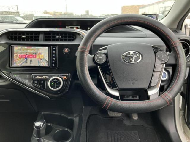 アクア Ｓスタイルブラック　新品タイヤ／純正　ＳＤナビ／衝突安全装置／車線逸脱防止支援システム／ヘッドランプ　ＬＥＤ／Ｂｌｕｅｔｏｏｔｈ接続／ＥＴＣ／ＥＢＤ付ＡＢＳ／横滑り防止装置／アイドリングストップ／バックモニター（15枚目）