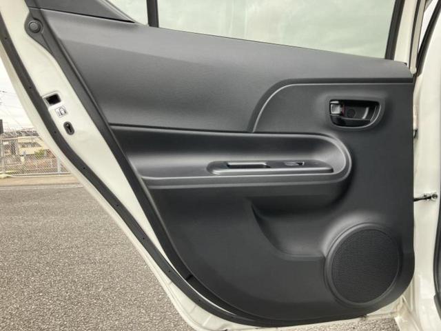 アクア Ｓスタイルブラック　新品タイヤ／純正　ＳＤナビ／衝突安全装置／車線逸脱防止支援システム／ヘッドランプ　ＬＥＤ／Ｂｌｕｅｔｏｏｔｈ接続／ＥＴＣ／ＥＢＤ付ＡＢＳ／横滑り防止装置／アイドリングストップ／バックモニター（23枚目）