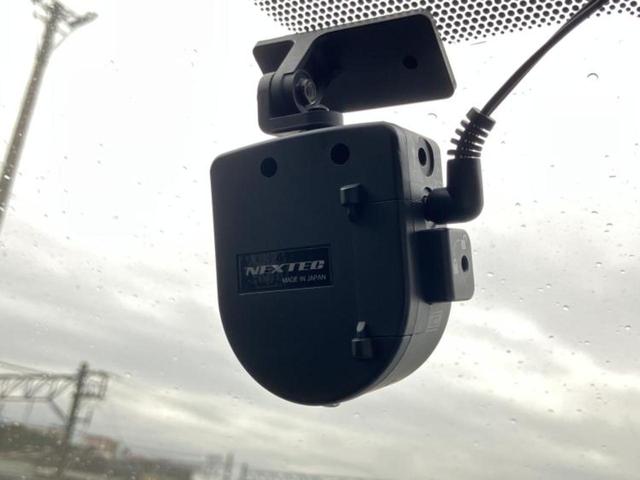 アクア Ｓスタイルブラック　新品タイヤ／純正　ＳＤナビ／衝突安全装置／車線逸脱防止支援システム／ヘッドランプ　ＬＥＤ／Ｂｌｕｅｔｏｏｔｈ接続／ＥＴＣ／ＥＢＤ付ＡＢＳ／横滑り防止装置／アイドリングストップ／バックモニター（37枚目）