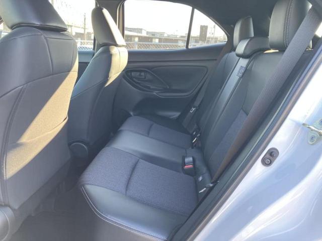 ヤリスクロス Z 純正エアロ/保証書/ディスプレイオーディオ+ナビ/衝突安全装置/シートヒーター/車線逸脱防止支援システム/シート ハーフレザー/ヘッドランプ LED/Bluetooth接続/ETC フルエアロ 禁煙車(7枚目)