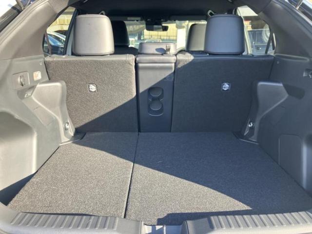 ヤリスクロス Z 純正エアロ/保証書/ディスプレイオーディオ+ナビ/衝突安全装置/シートヒーター/車線逸脱防止支援システム/シート ハーフレザー/ヘッドランプ LED/Bluetooth接続/ETC フルエアロ 禁煙車(8枚目)