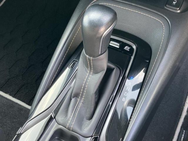 カローラツーリング ハイブリッドダブルバイビー　新品タイヤ／エアロ／保証書／ディスプレイオーディオ＋ナビ８インチ／トヨタセーフティセンス／シートヒーター　前席／車線逸脱防止支援システム／シート　ハーフレザー／ドライブレコーダー　前後　フルエアロ（18枚目）