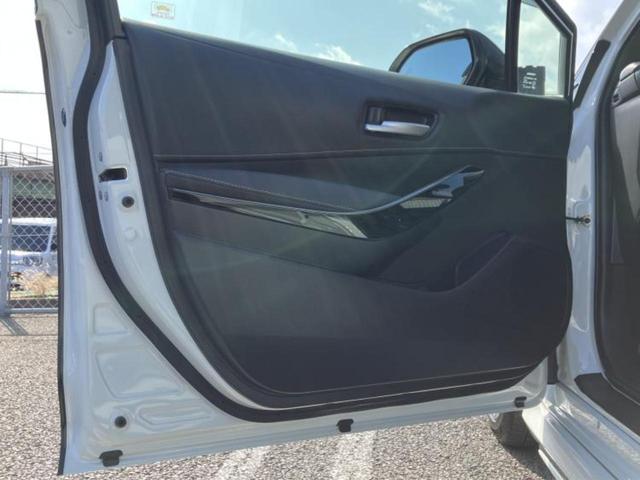 カローラツーリング ハイブリッドダブルバイビー　新品タイヤ／エアロ／保証書／ディスプレイオーディオ＋ナビ８インチ／トヨタセーフティセンス／シートヒーター　前席／車線逸脱防止支援システム／シート　ハーフレザー／ドライブレコーダー　前後　フルエアロ（22枚目）