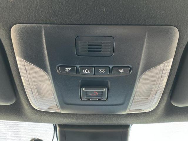 カローラツーリング ハイブリッドダブルバイビー　新品タイヤ／エアロ／保証書／ディスプレイオーディオ＋ナビ８インチ／トヨタセーフティセンス／シートヒーター　前席／車線逸脱防止支援システム／シート　ハーフレザー／ドライブレコーダー　前後　フルエアロ（42枚目）