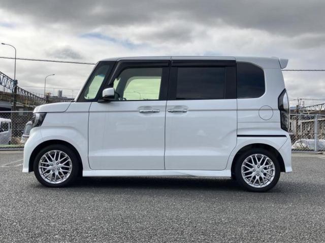 N-BOXカスタム L・ターボ 新品タイヤ/保証書/純正 9インチ SDナビ/衝突安全装置/両側電動スライドドア/車線逸脱防止支援システム/シート ハーフレザー/ドライブレコーダー 前後/ヘッドランプ LED/USBジャック 禁煙車(2枚目)