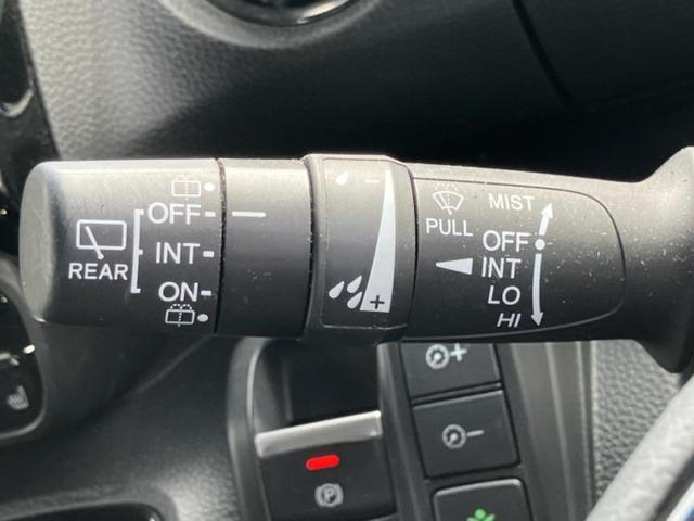 N-BOXカスタム L・ターボ 新品タイヤ/保証書/純正 9インチ SDナビ/衝突安全装置/両側電動スライドドア/車線逸脱防止支援システム/シート ハーフレザー/ドライブレコーダー 前後/ヘッドランプ LED/USBジャック 禁煙車(16枚目)