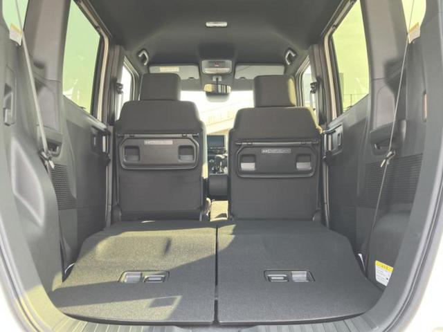 N-BOXカスタム ブラックスタイル 保証書/純正 8インチ ナビ/ホンダセンシング/両側電動スライドドア/シートヒーター 前席/車線逸脱防止支援システム/登録済未使用車/ヘッドランプ LED/USBジャック/Bluetooth接続(19枚目)