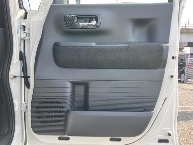 N-BOXカスタム ブラックスタイル 保証書/純正 8インチ ナビ/ホンダセンシング/両側電動スライドドア/シートヒーター 前席/車線逸脱防止支援システム/登録済未使用車/ヘッドランプ LED/USBジャック/Bluetooth接続(20枚目)