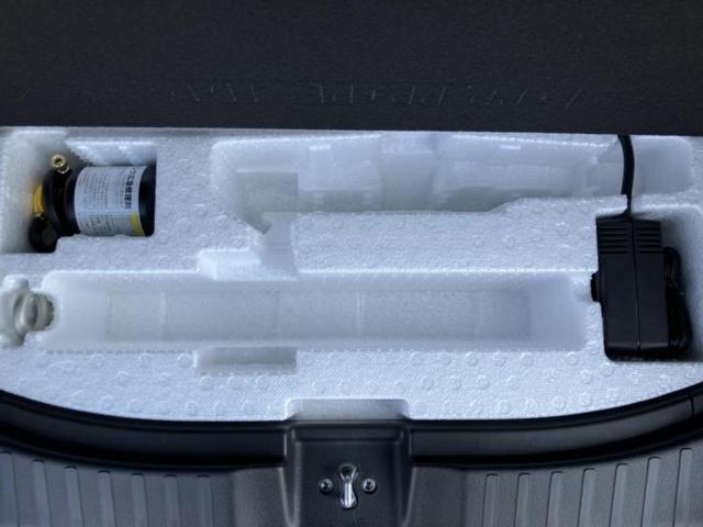 N-BOXカスタム ブラックスタイル 保証書/純正 8インチ ナビ/ホンダセンシング/両側電動スライドドア/シートヒーター 前席/車線逸脱防止支援システム/登録済未使用車/ヘッドランプ LED/USBジャック/Bluetooth接続(25枚目)