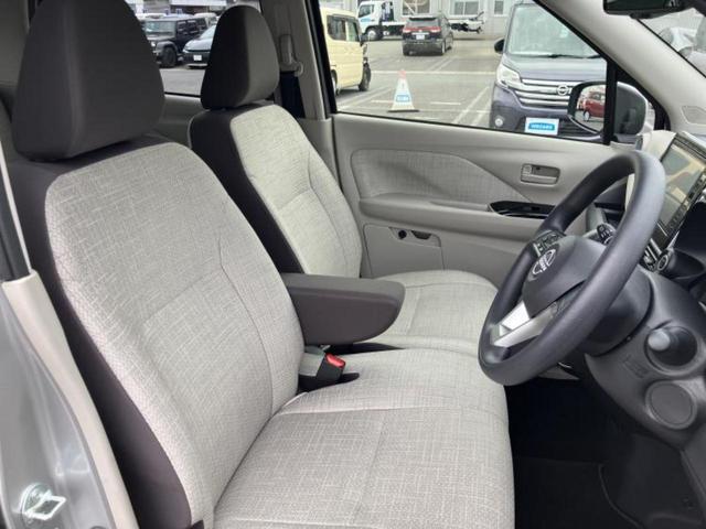 デイズ Ｘ　保証書／純正　９インチ　メモリーナビ／エマージェンシーブレーキ／ドライブレコーダー　前後／ＵＳＢジャック／Ｂｌｕｅｔｏｏｔｈ接続／ＥＴＣ／ＥＢＤ付ＡＢＳ／横滑り防止装置／アイドリングストップ　ドラレコ（4枚目）