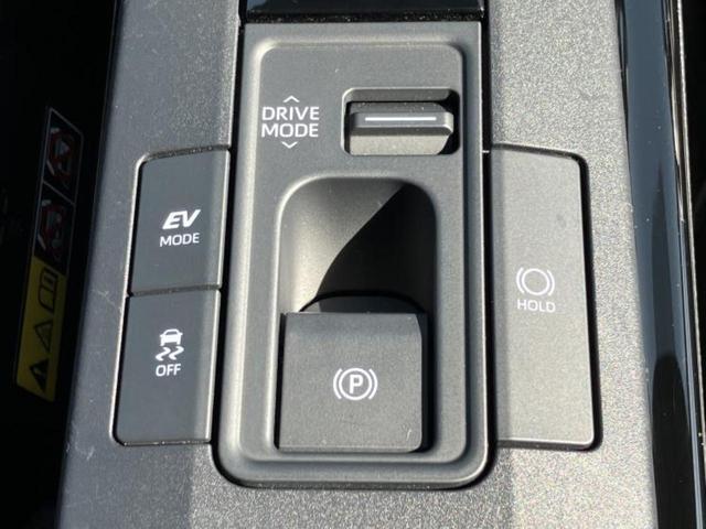 プリウス Ｚ　保証書／純正　ＳＤナビ／デジタルインナーミラー／衝突安全装置／シートヒーター／全方位モニター／車線逸脱防止支援システム／シート　ハーフレザー／パーキングアシスト　自動操舵／電動バックドア　全周囲カメラ（31枚目）