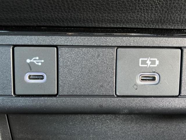 プリウス Ｚ　保証書／純正　ＳＤナビ／デジタルインナーミラー／衝突安全装置／シートヒーター／全方位モニター／車線逸脱防止支援システム／シート　ハーフレザー／パーキングアシスト　自動操舵／電動バックドア　全周囲カメラ（40枚目）