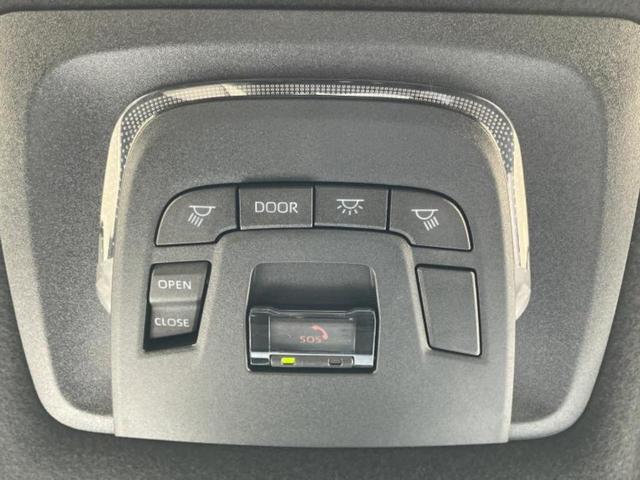 カローラクロス ハイブリッドZ ガラスルーフ/保証書/ディスプレイオーディオ+ナビ10インチ/トヨタセーフティセンス/シートヒーター 前席/パノラミックビューモニター/車線逸脱防止支援システム/シート ハーフレザー 全周囲カメラ(42枚目)