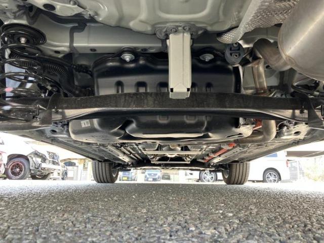 カローラクロス ハイブリッドZ ガラスルーフ/保証書/ディスプレイオーディオ+ナビ10インチ/トヨタセーフティセンス/シートヒーター 前席/パノラミックビューモニター/車線逸脱防止支援システム/シート ハーフレザー 全周囲カメラ(47枚目)