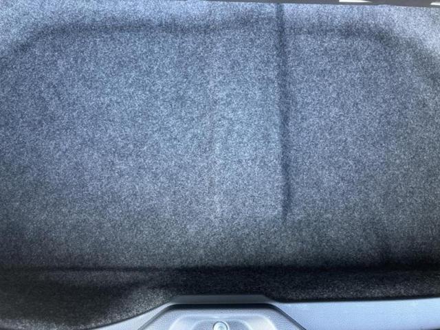 ヴォクシー ハイブリッドＳ－Ｚ　保証書／純正　１０インチ　ＳＤナビ／フリップダウンモニター／衝突安全装置／両側電動スライドドア／シートヒーター／パノラミックビューモニター／車線逸脱防止支援システム／シート　合皮　衝突被害軽減システム（25枚目）