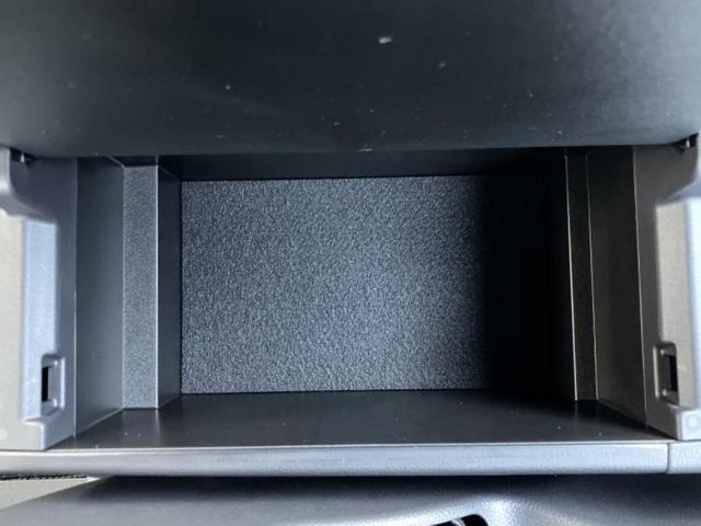 ヴォクシー ハイブリッドＳ－Ｚ　保証書／純正　１０インチ　ＳＤナビ／フリップダウンモニター／衝突安全装置／両側電動スライドドア／シートヒーター／パノラミックビューモニター／車線逸脱防止支援システム／シート　合皮　衝突被害軽減システム（38枚目）