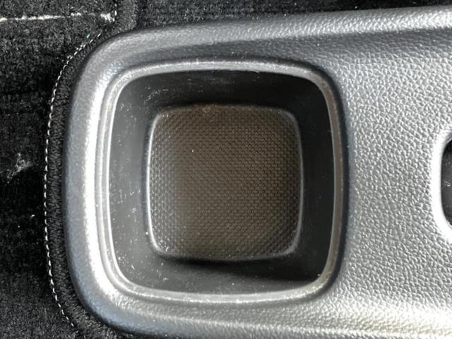 スイフト ＸＧリミテッド　新品タイヤ／純正　ＳＤナビ／シートヒーター　運転席／Ｂｌｕｅｔｏｏｔｈ接続／ＥＴＣ／ＥＢＤ付ＡＢＳ／横滑り防止装置／フルセグＴＶ／エアバッグ　運転席／エアバッグ　助手席／パワーウインドウ　盗難防止装置（36枚目）