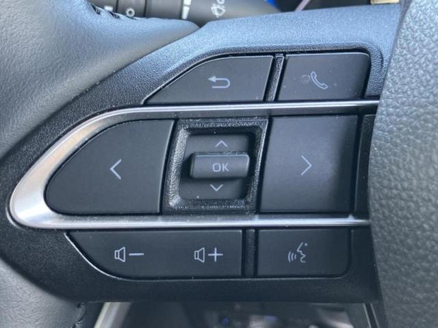 ヴォクシー ハイブリッドＳ－Ｚ　新品タイヤ／純正　１０インチ　ＳＤナビ／フリップダウンモニター　純正　１４インチ／衝突安全装置／両側電動スライドドア／シートヒーター　前席／パノラミックビューモニター／車線逸脱防止支援システム（31枚目）