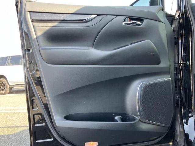 アルファード Ｓ　Ｃパッケージ　保証書／純正　ＳＤナビ／フリップダウンモニター　純正　１２．１インチ／デジタルインナーミラー／トヨタセーフティセンス／両側電動スライドドア／シートヒーター　前席／車線逸脱防止支援システム　バックカメラ（22枚目）