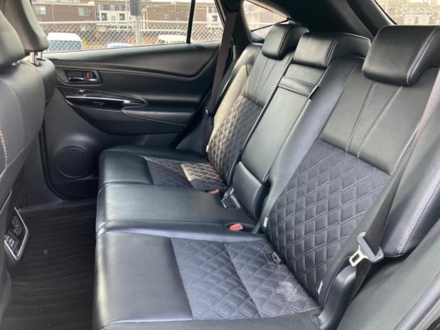 ハリアー プレミアム 新品タイヤ/保証書/社外 9インチ SDナビ/トヨタセーフティセンス/車線逸脱防止支援システム/シート ハーフレザー/電動バックドア/ヘッドランプ LED/Bluetooth接続/ETC バックカメラ(7枚目)