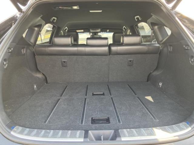 ハリアー プレミアム 新品タイヤ/保証書/社外 9インチ SDナビ/トヨタセーフティセンス/車線逸脱防止支援システム/シート ハーフレザー/電動バックドア/ヘッドランプ LED/Bluetooth接続/ETC バックカメラ(8枚目)