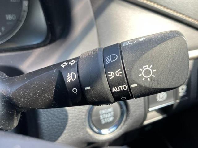 ハリアー プレミアム 新品タイヤ/保証書/社外 9インチ SDナビ/トヨタセーフティセンス/車線逸脱防止支援システム/シート ハーフレザー/電動バックドア/ヘッドランプ LED/Bluetooth接続/ETC バックカメラ(16枚目)