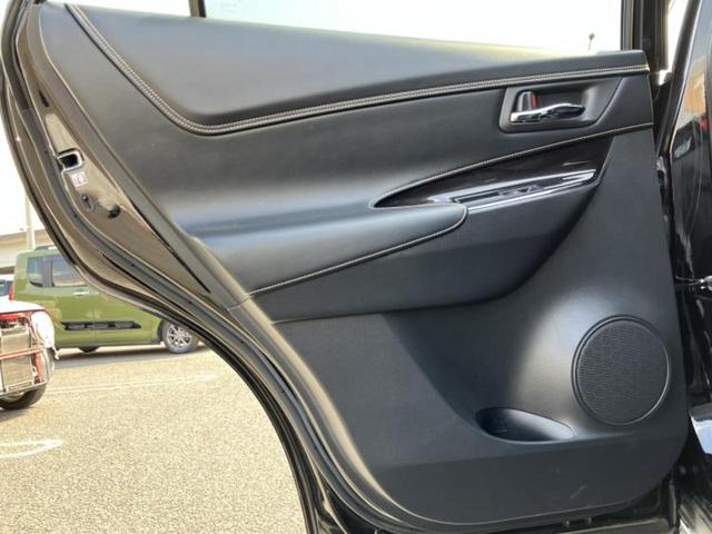 ハリアー プレミアム 新品タイヤ/保証書/社外 9インチ SDナビ/トヨタセーフティセンス/車線逸脱防止支援システム/シート ハーフレザー/電動バックドア/ヘッドランプ LED/Bluetooth接続/ETC バックカメラ(23枚目)