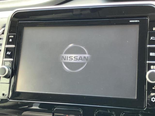 セレナ ハイウェイスターＶセレクション　純正　９インチ　ＳＤナビ／インテリジェントルームミラー／エマージェンシーブレーキ／両側電動スライドドア／アラウンドビューモニター／車線逸脱防止支援システム／プロパイロット　衝突被害軽減システム　ＥＴＣ（9枚目）