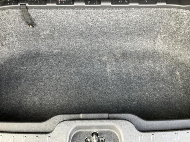 セレナ ハイウェイスターＶセレクション　純正　９インチ　ＳＤナビ／インテリジェントルームミラー／エマージェンシーブレーキ／両側電動スライドドア／アラウンドビューモニター／車線逸脱防止支援システム／プロパイロット　衝突被害軽減システム　ＥＴＣ（25枚目）