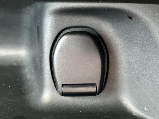 セレナ ハイウェイスターＶセレクション　純正　９インチ　ＳＤナビ／インテリジェントルームミラー／エマージェンシーブレーキ／両側電動スライドドア／アラウンドビューモニター／車線逸脱防止支援システム／プロパイロット　衝突被害軽減システム　ＥＴＣ（42枚目）