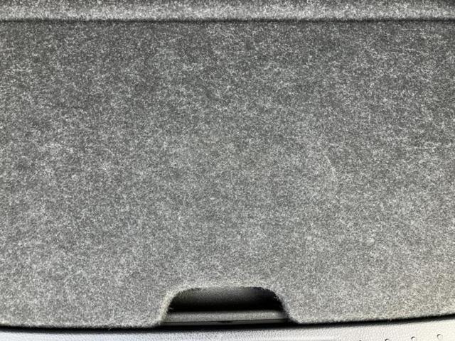 シエンタ Ｇクエロ　新品タイヤ／保証書／純正　ＳＤナビ／トヨタセーフティセンス／両側電動スライドドア／車線逸脱防止支援システム／シート　ハーフレザー／ヘッドランプ　ＬＥＤ／Ｂｌｕｅｔｏｏｔｈ接続／ＥＴＣ　バックカメラ（24枚目）