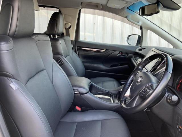 アルファード Ｓ　Ｃパッケージ　新品タイヤ／サンルーフ／保証書／ディスプレイオーディオ＋ナビ９インチ／フリップダウンモニター　純正　１２．１インチ／トヨタセーフティセンス／両側電動スライドドア／エアーシート　前席　バックカメラ（4枚目）